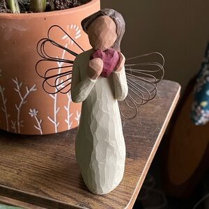 Willow Tree ‘Angel of the Heart’